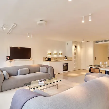 Sublim Montaigne-eiffel Tower Apartment *